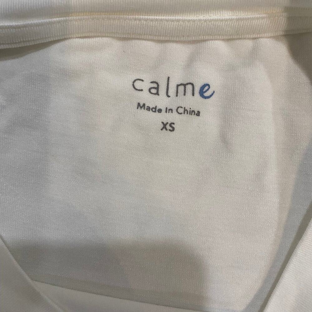 Calme White Embroidered Yoga Crewneck Shirt Size XS - 23 - Picture 5 of 9